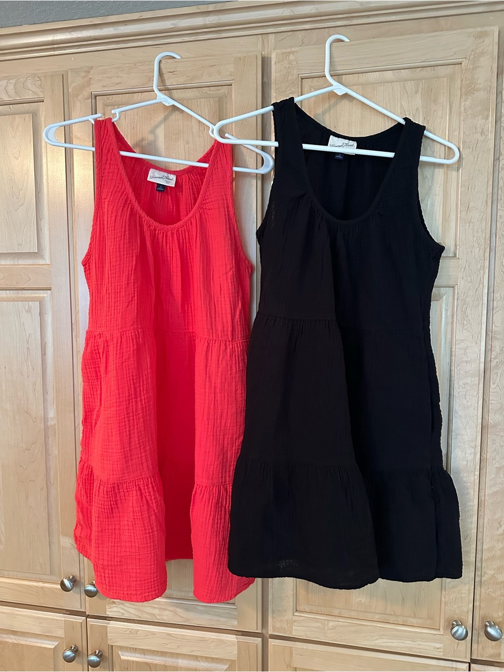 Universal Thread Pink & Black Tiered Sleeveless Swim Coverups